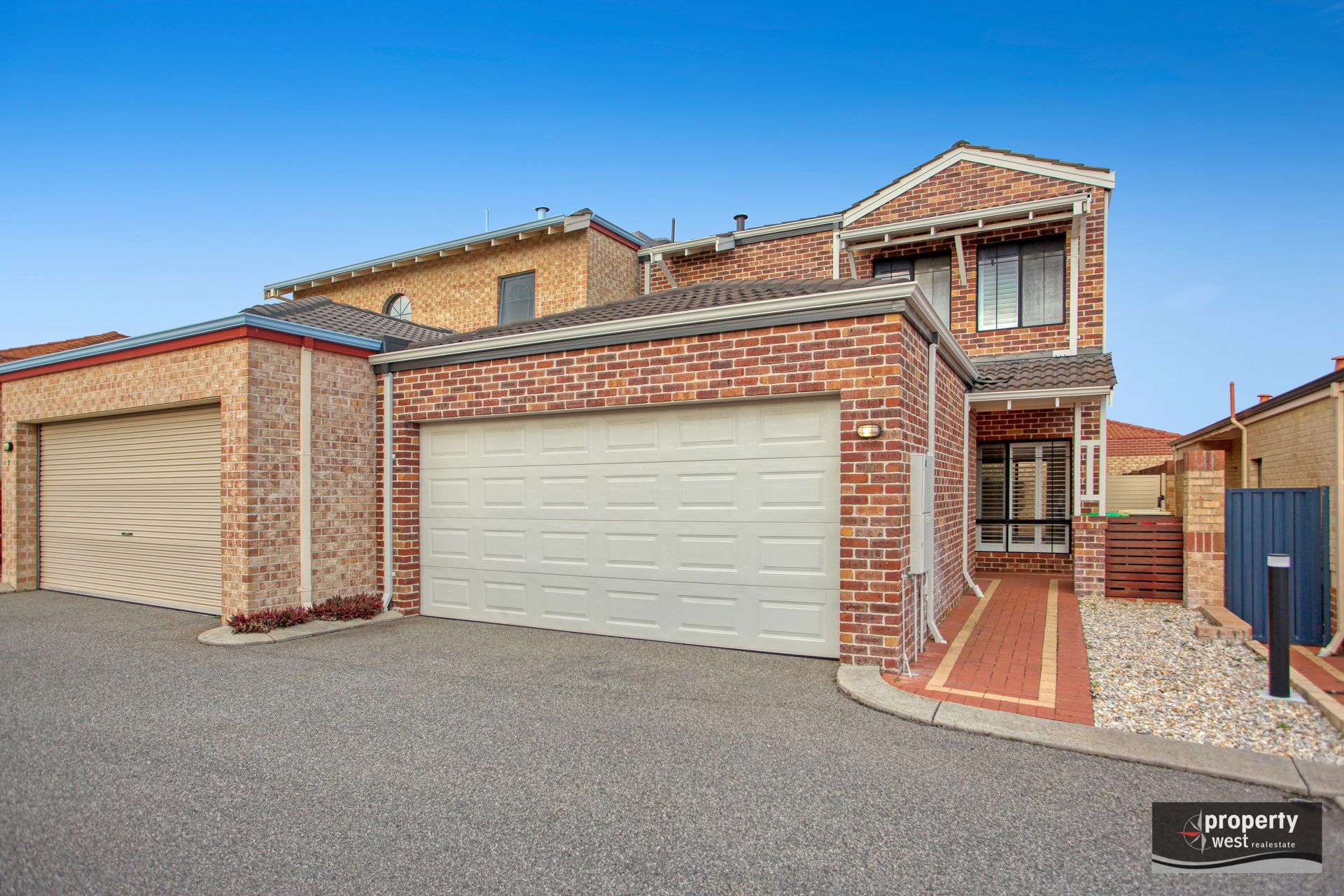 BEAUTIFUL HOME IN SECURE GATED COMMUNITY - SIX (6) MONTH LEASE AGREEMENT